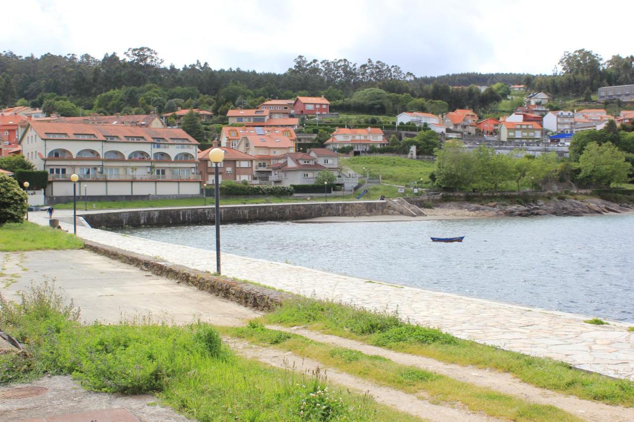 Apartamento Corcubion Playa De Quenxe Bagian luar foto